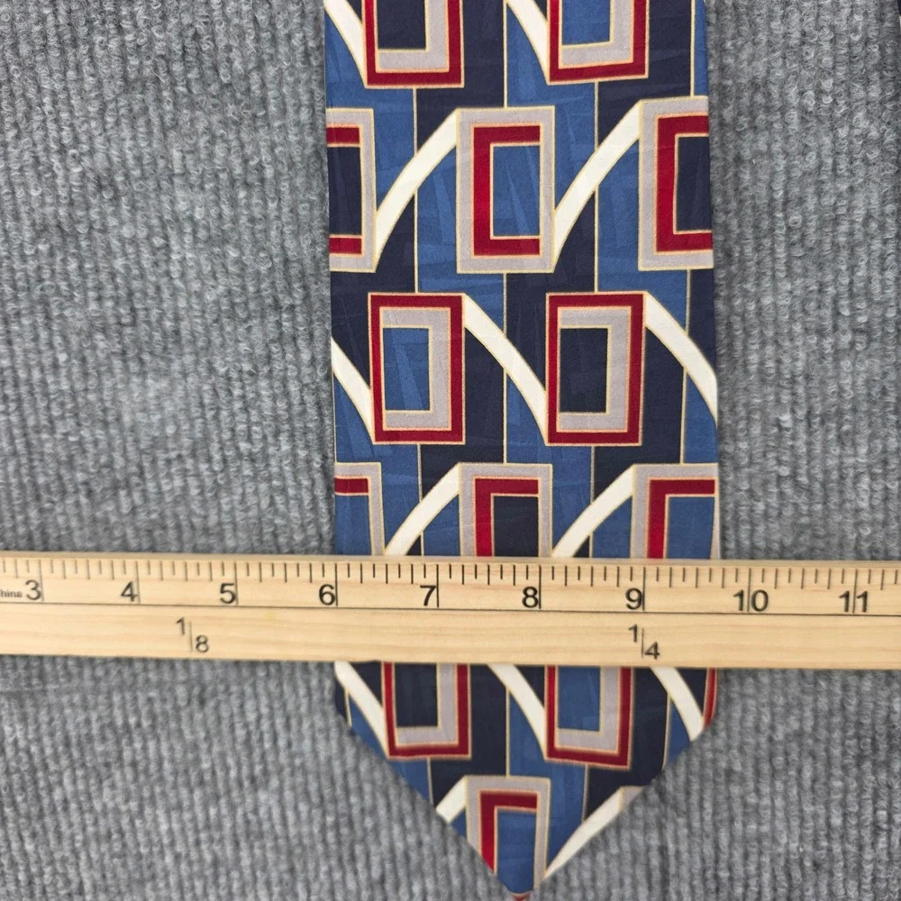 Oscar de la Renta Mens Silk Tie Blue Red Geometric Square Made in USA A67047